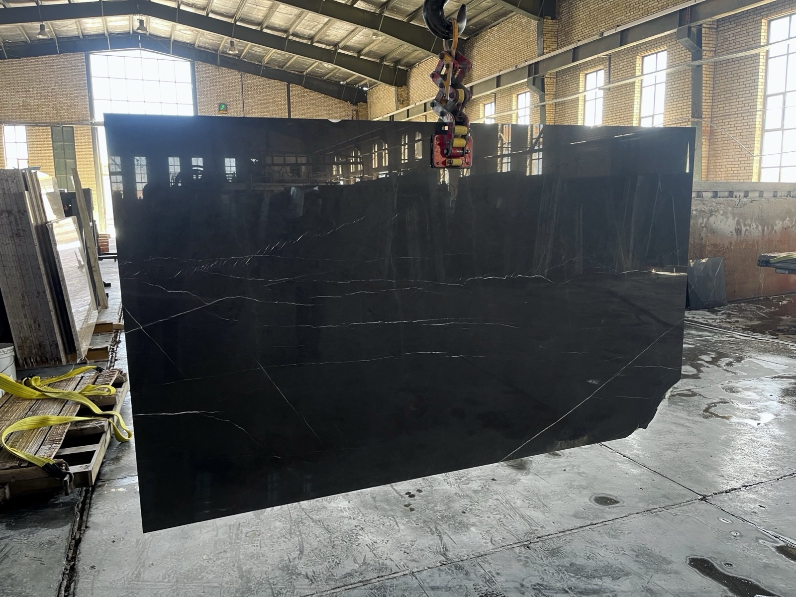 Pietra Gray Slab 1